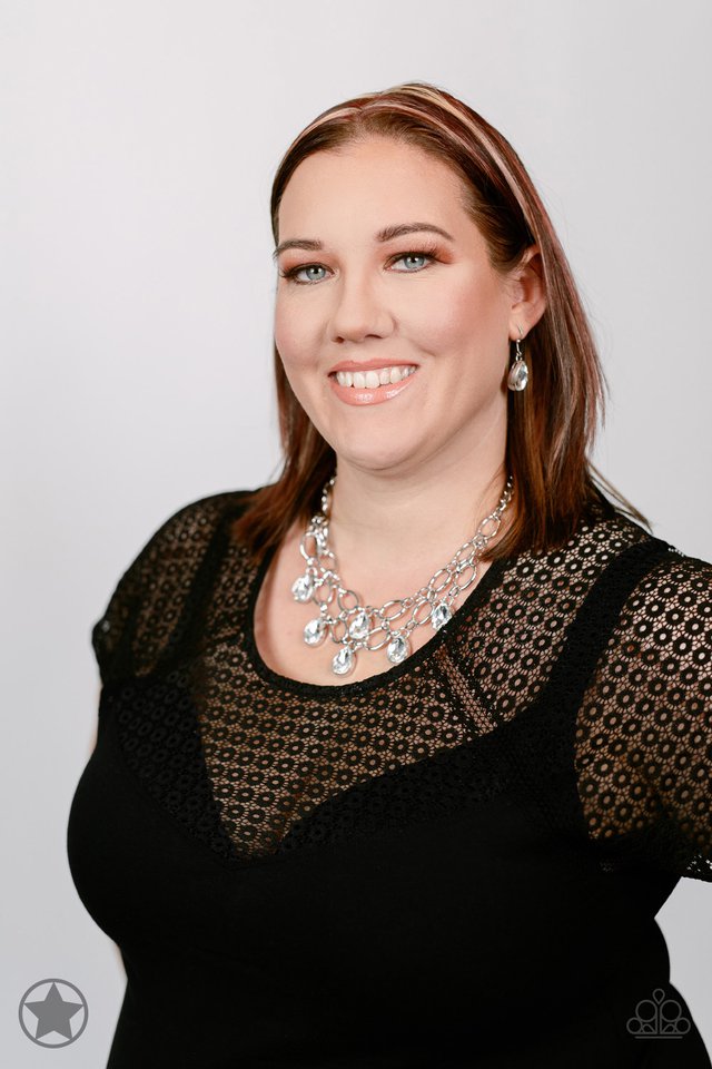 Show-Stopping Shimmer - White - Paparazzi Necklace Image