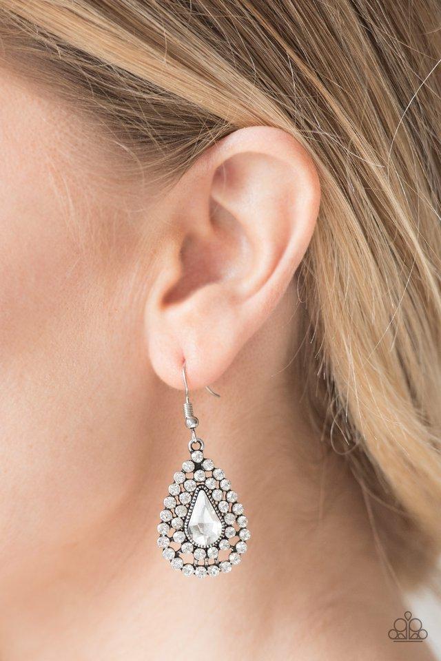 Paparazzi Earrings - Diamond Dazzle - White