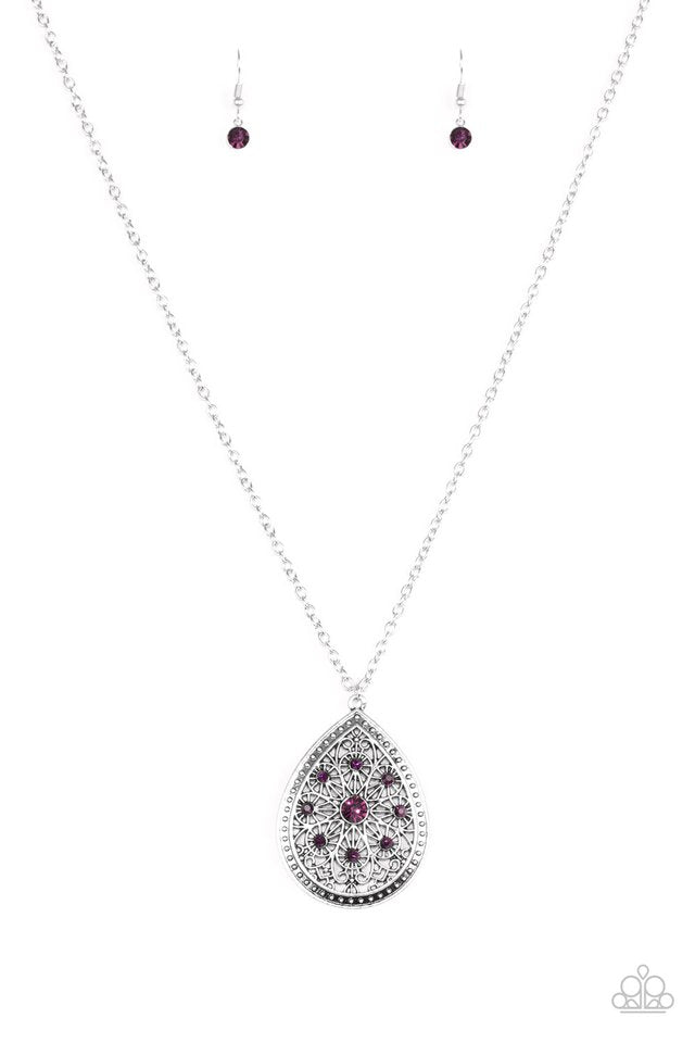 I Am Queen - Purple - Paparazzi Necklace Image