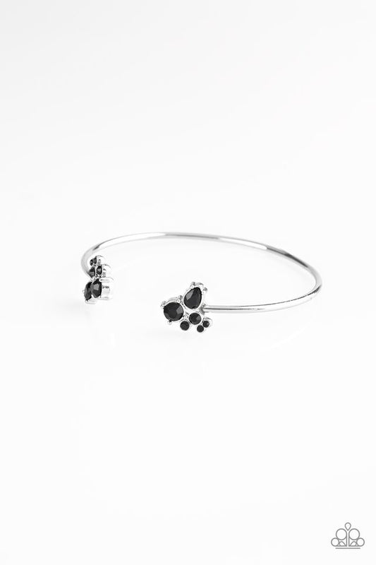 Going For Glitter - Black - Paparazzi Bracelet Image