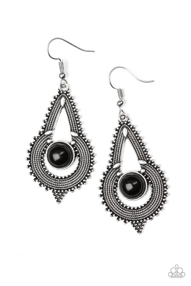 Zoomin Zumba - Black - Paparazzi Earring Image