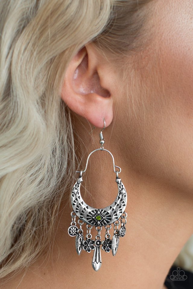 Nature Escape - Green - Paparazzi Earring Image