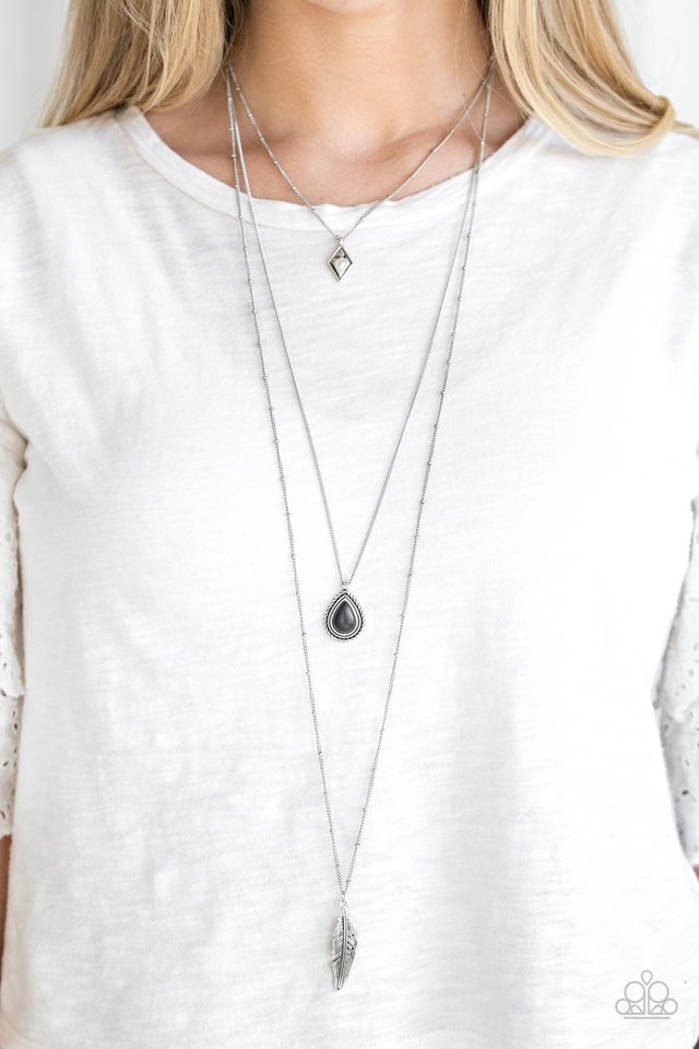 Fly The Coop - Black - Paparazzi Necklace Image