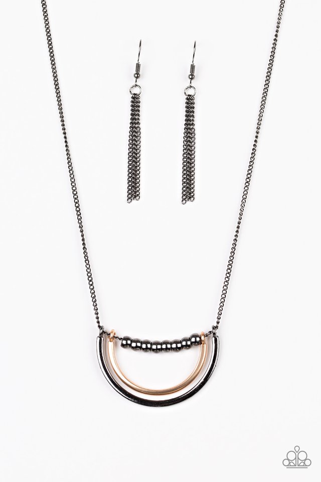 Artificial Arches - Black - Paparazzi Necklace Image
