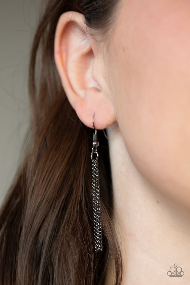Artificial Arches - Black - Paparazzi Necklace Image