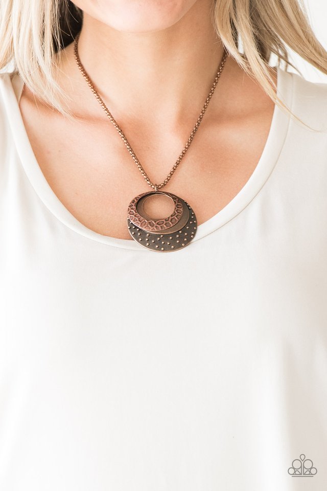 Texture Trio - Copper - Paparazzi Necklace Image