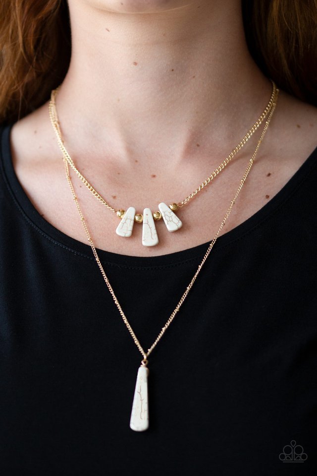 Basic Groundwork - Gold - Paparazzi Necklace Image