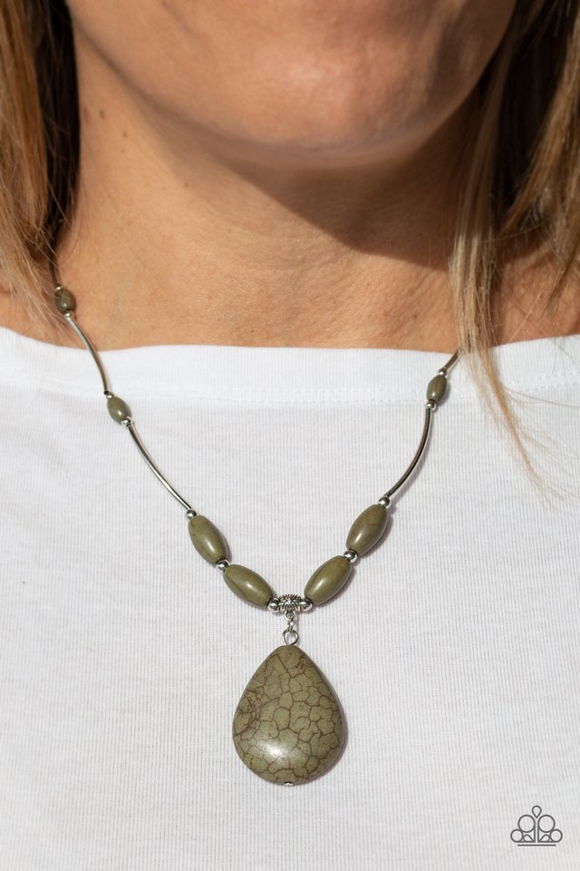 Explore The Elements - Green - Paparazzi Necklace Image