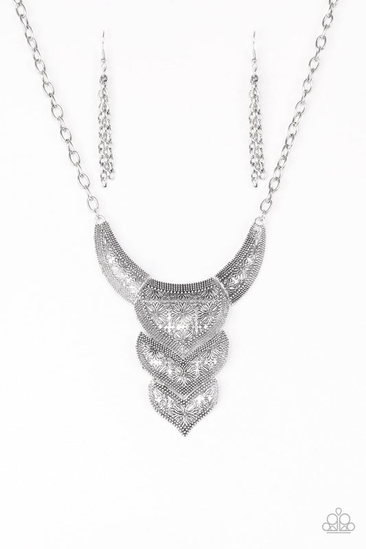 Paparazzi Necklace ~ Texas Temptress - Silver