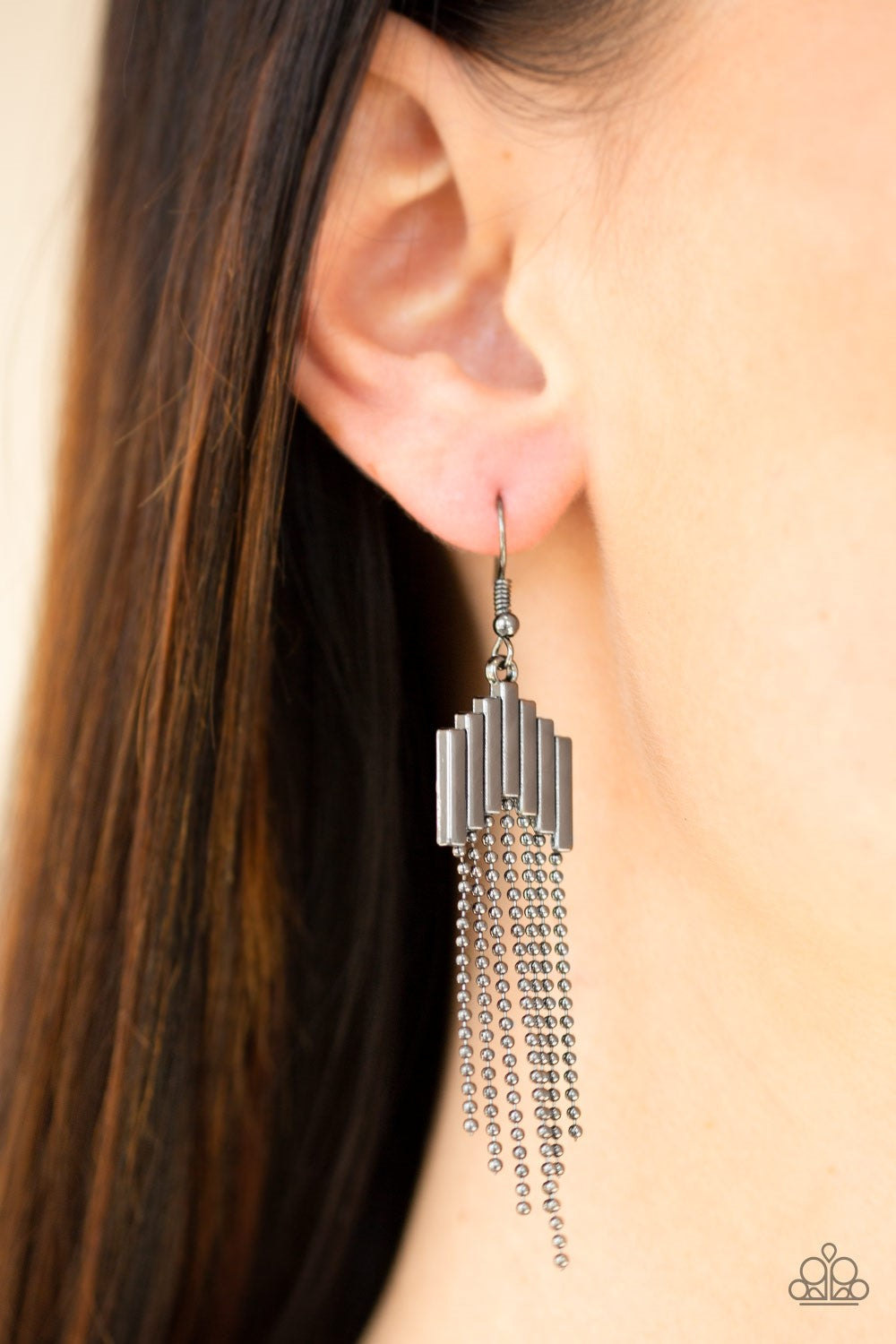 Paparazzi Earring ~ Radically Retro - Black