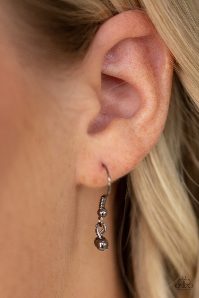 Keep Your Eye On The Pendulum - Black - Paparazzi Necklace Image