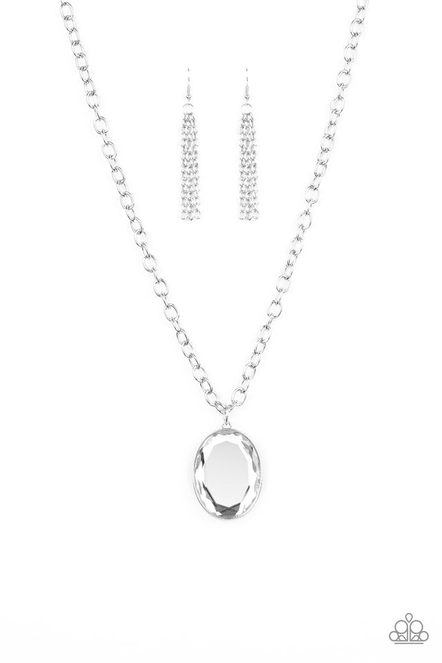 Light As HEIR - White - Paparazzi Necklace Image
