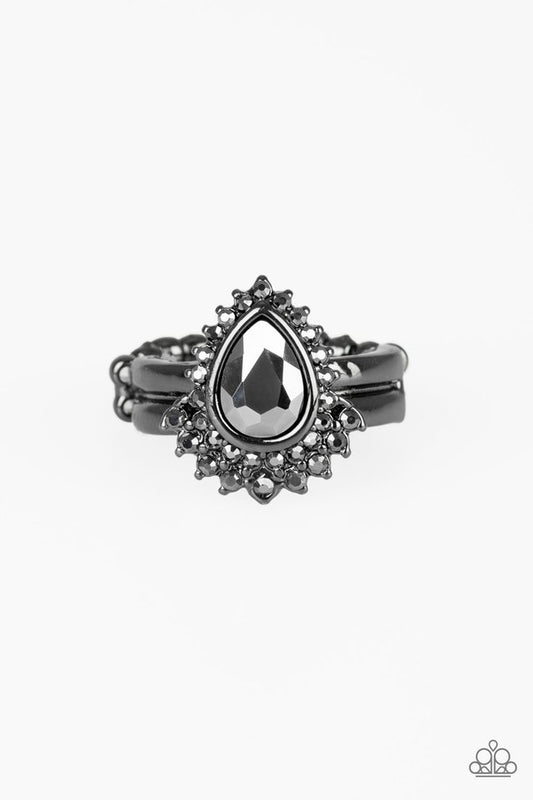 Till QUEENDOM Come - Black - Paparazzi Ring Image
