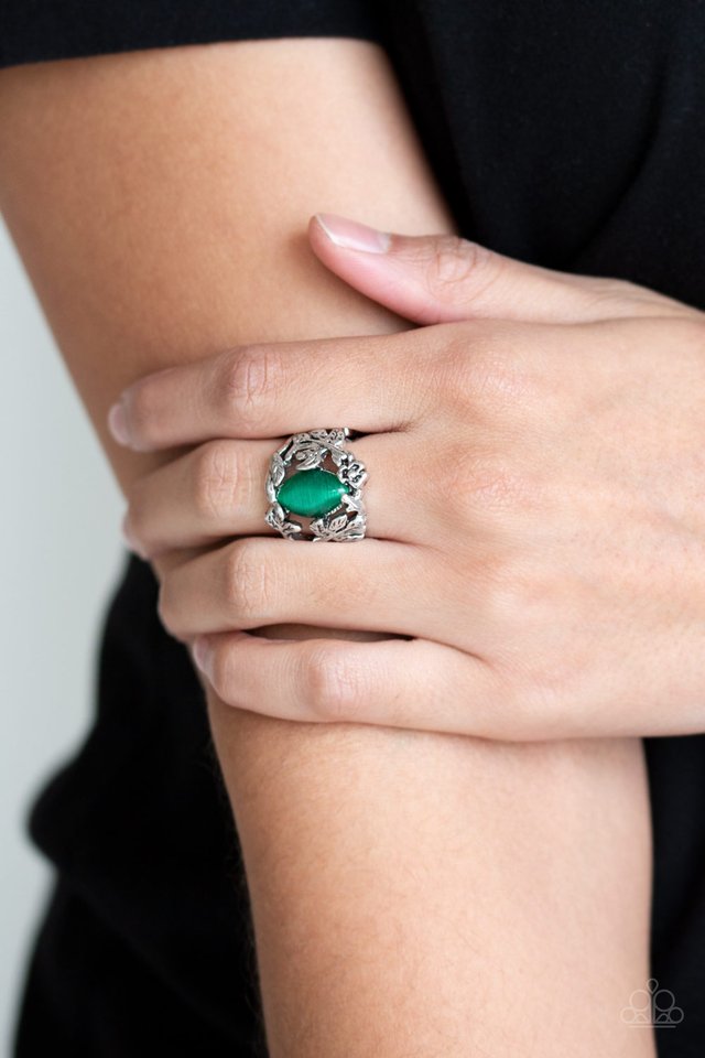 Tropical Flora - Green - Paparazzi Ring Image