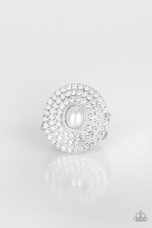 Royal Ranking - White - Paparazzi Ring Image
