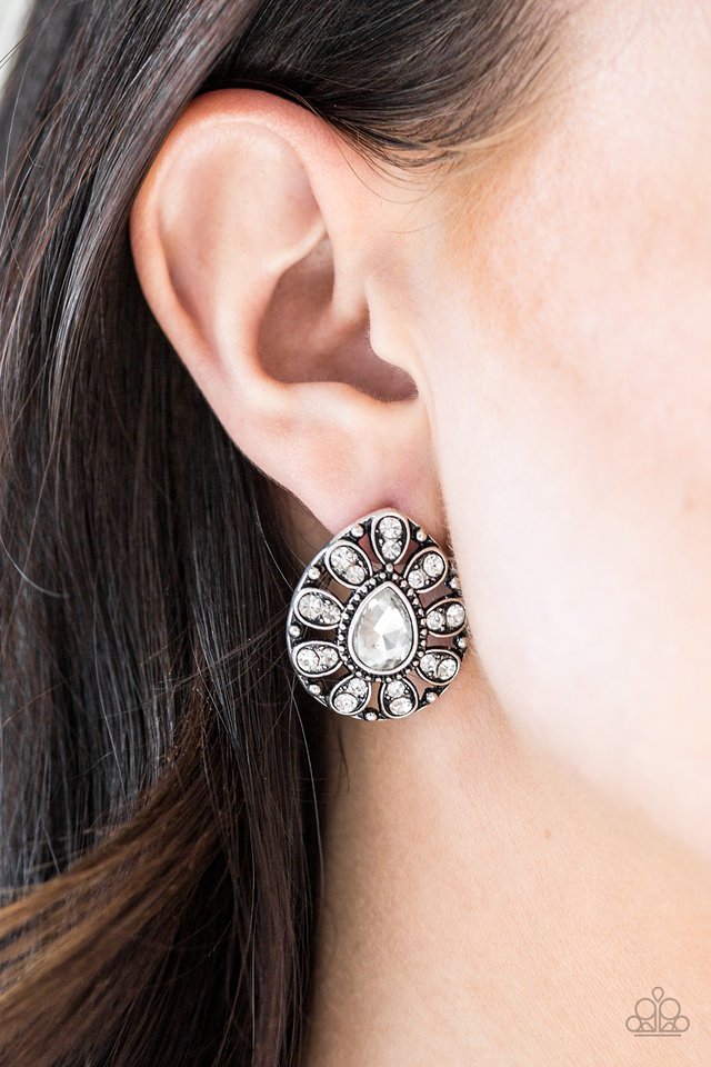 Treasure Retreat - White - Paparazzi Earring Image
