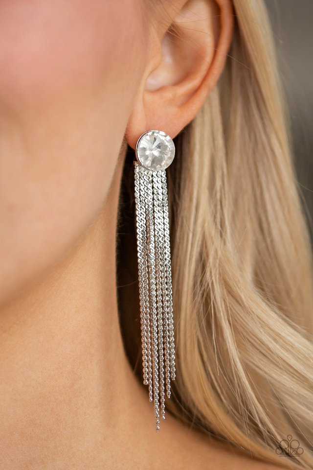 Level Up - White - Paparazzi Earring Image