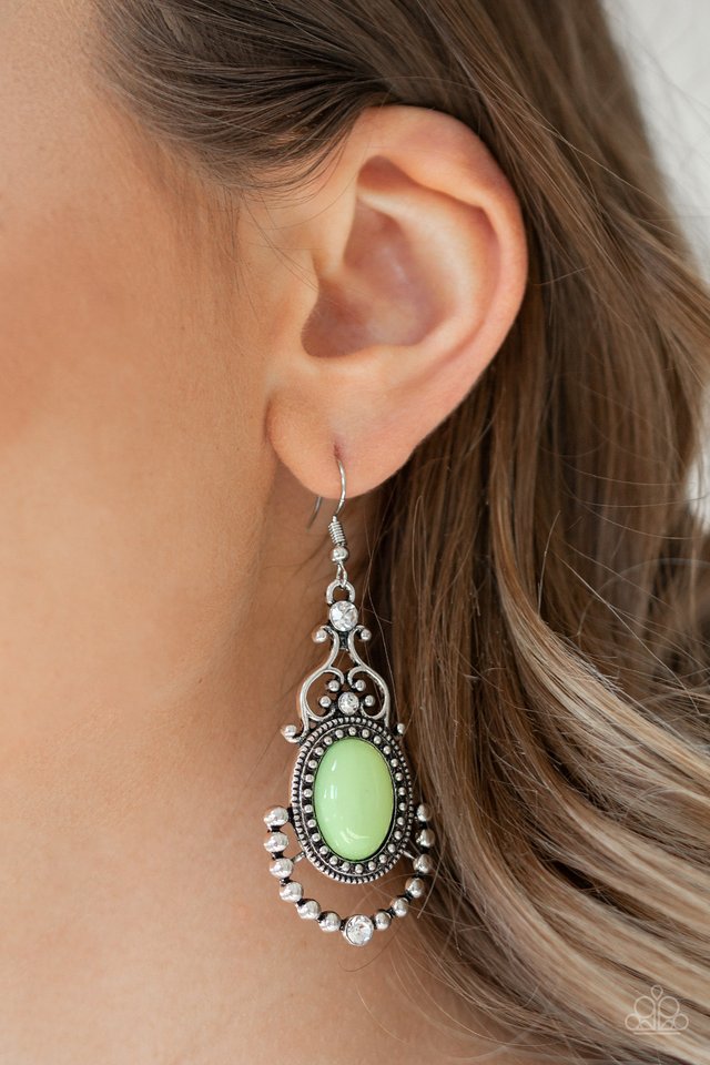 CAMEO and Juliet - Green - Paparazzi Earring Image