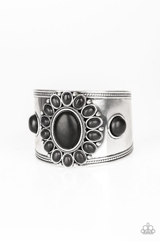 Room To Roam - Black - Paparazzi Bracelet Image