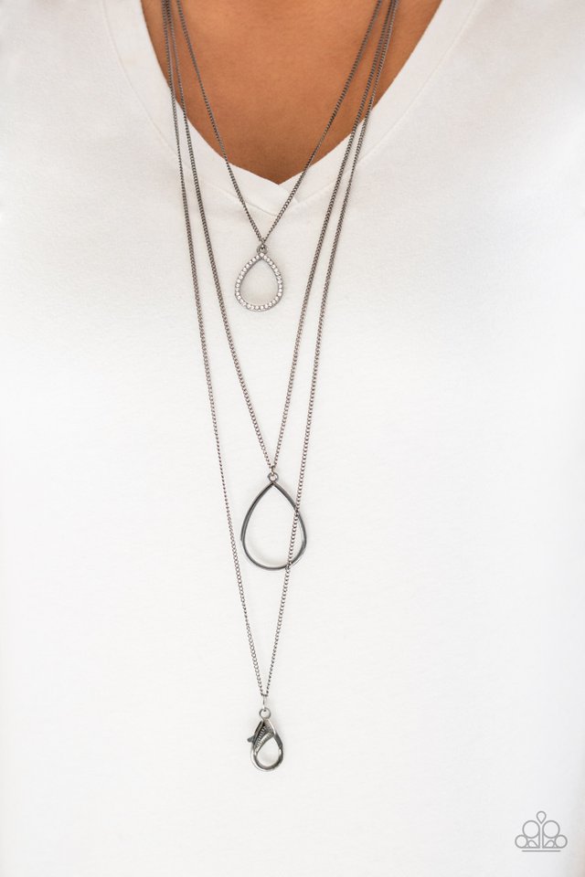 Make The World Sparkle - Black - Paparazzi Necklace Image