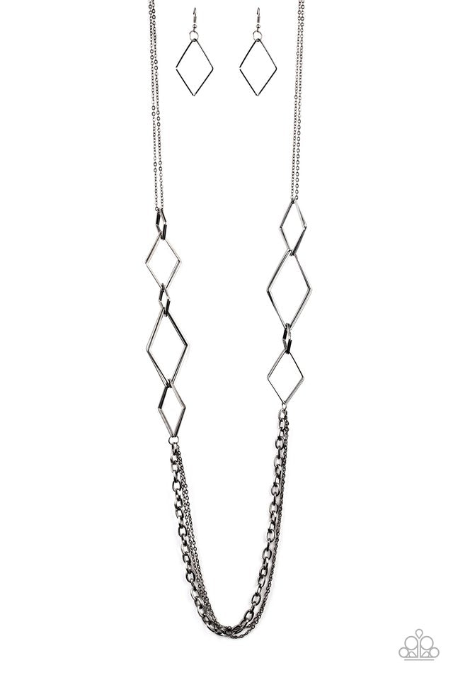 Fashion Fave - Black - Paparazzi Necklace Image