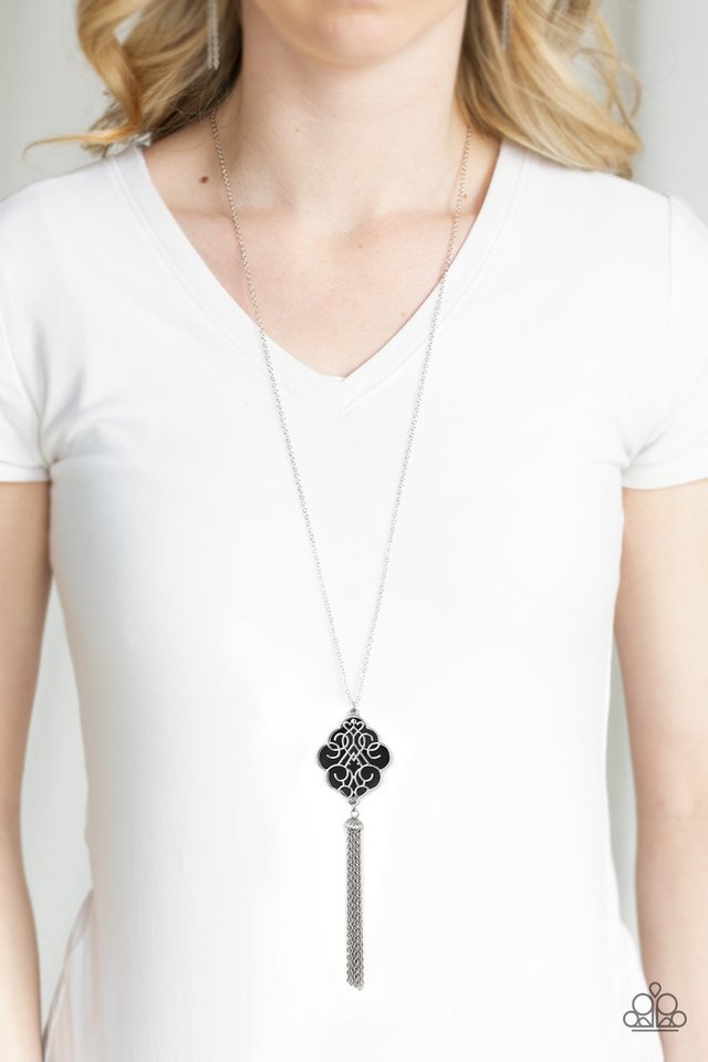 Malibu Mandala - Black - Paparazzi Necklace Image