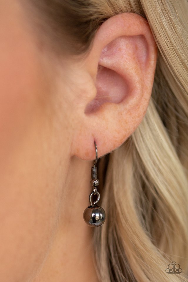 Stage Stunner - Black - Paparazzi Necklace Image