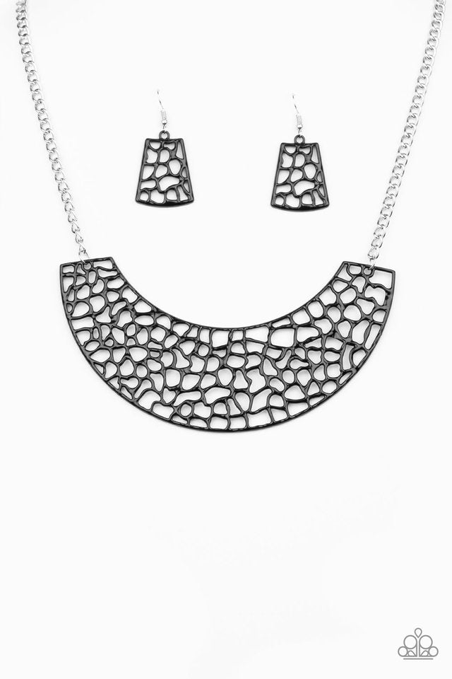 Powerful Prowl - Black - Paparazzi Necklace Image