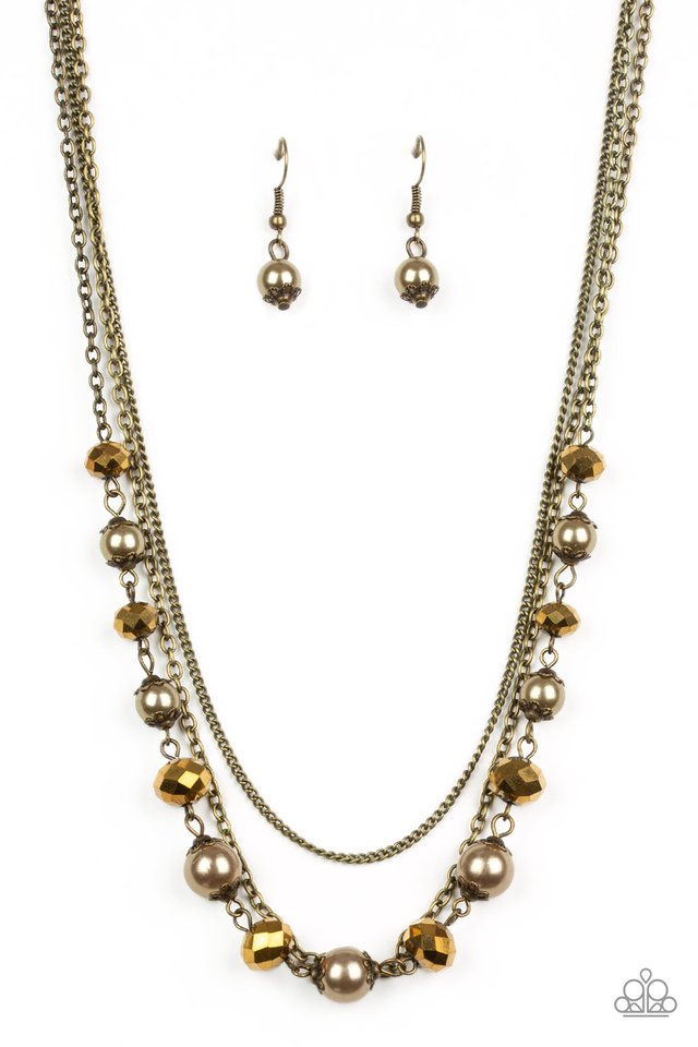 Tour de Demure - Brass - Paparazzi Necklace Image