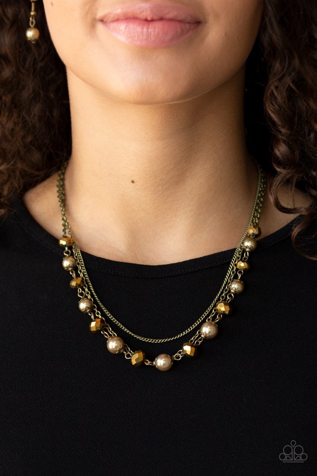 Tour de Demure - Brass - Paparazzi Necklace Image