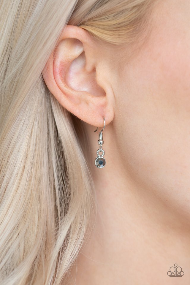 Special Treatment - Silver - Paparazzi Necklace Image