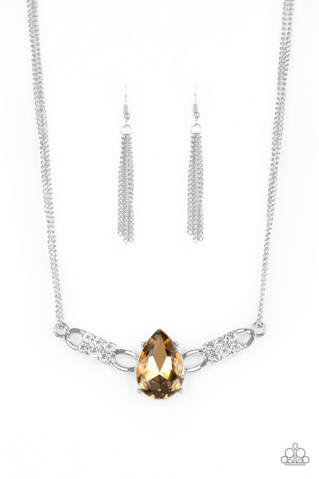 Way To Make An Entrance - Brown - Paparazzi Necklace Image