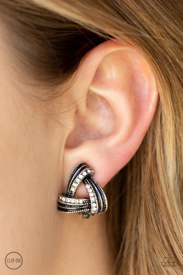 Twirling Twinkle - Black - Paparazzi Earring Image