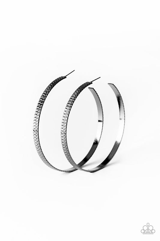 Retro Rebellion - Black - Paparazzi Earring Image