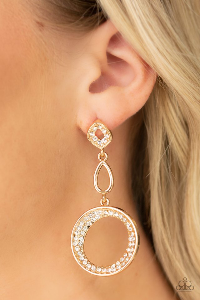 On The Glamour Scene - Gold - Paparazzi Earring Image