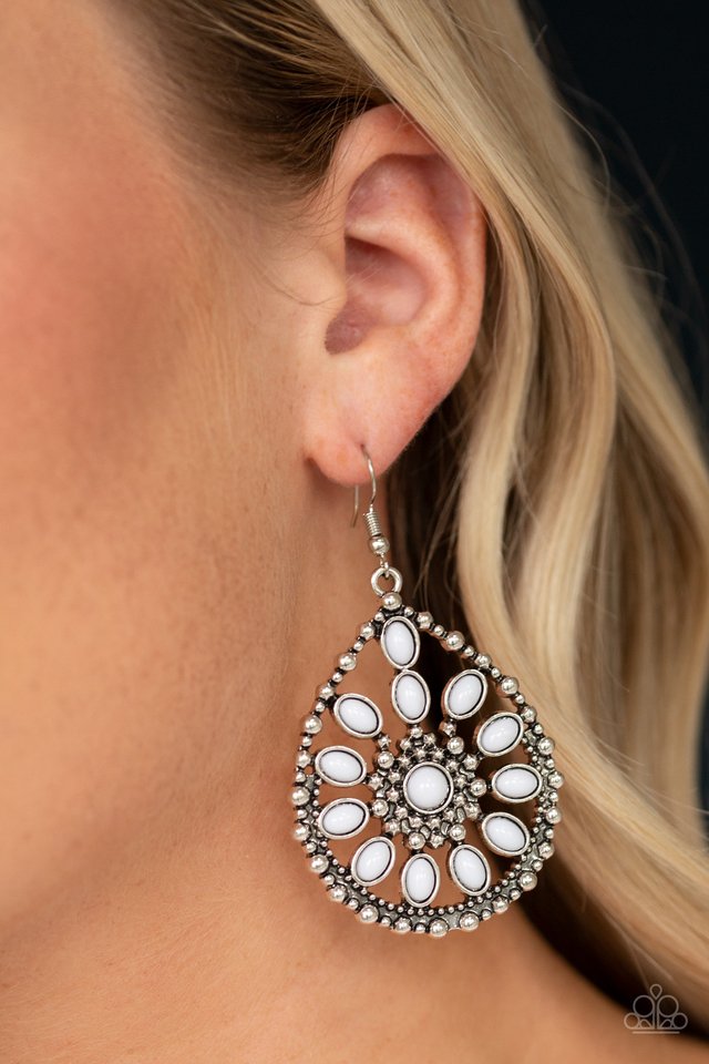 Free To Roam - White - Paparazzi Earring Image