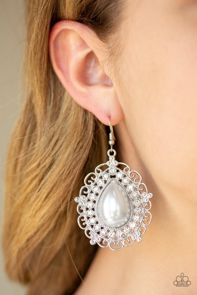 Incredibly Celebrity - White - Paparazzi Earring Image