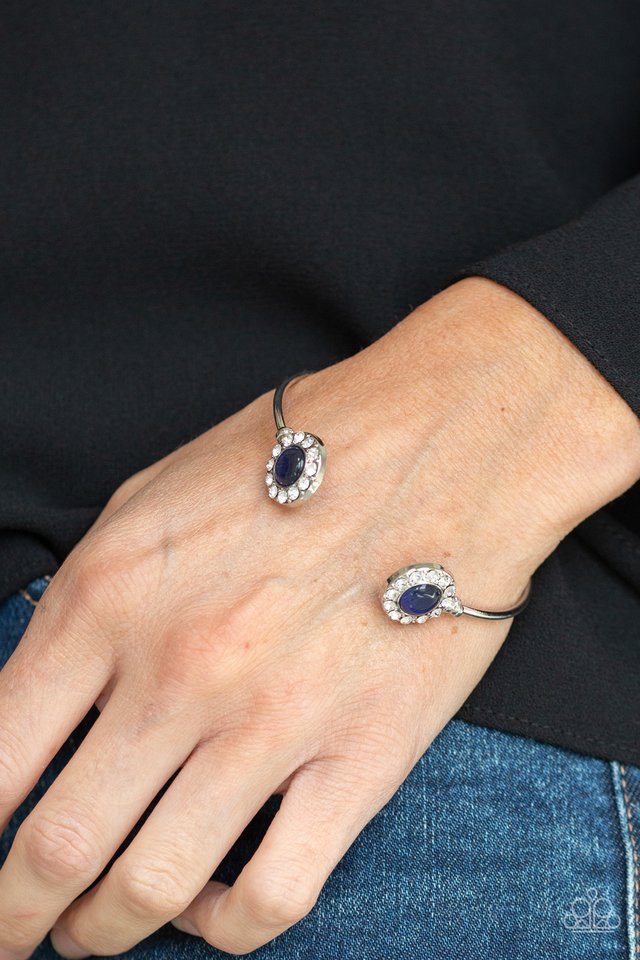 Instant Illumination - Blue - Paparazzi Bracelet Image