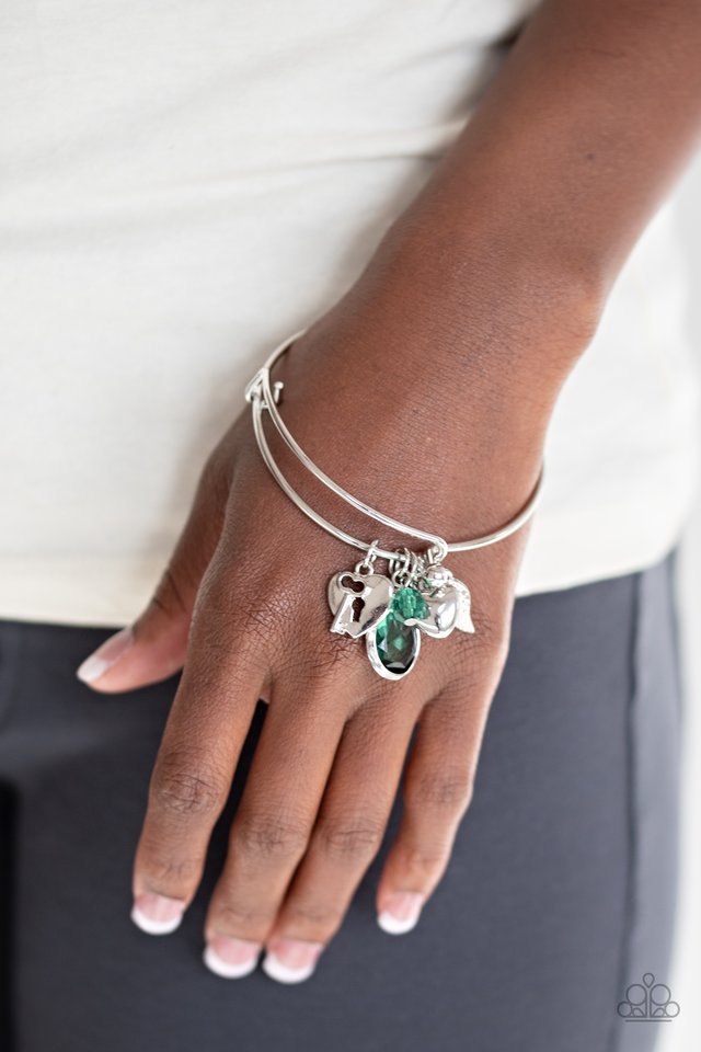 Heart of BOLD - Green - Paparazzi Bracelet Image