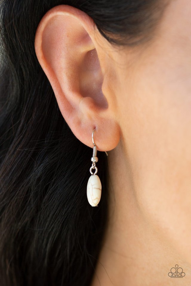 Prairie Goddess - White - Paparazzi Necklace Image