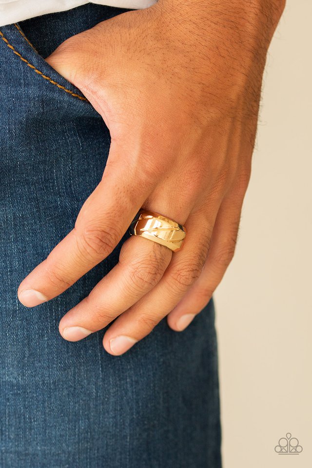 Sideswiped - Gold - Paparazzi Ring Image