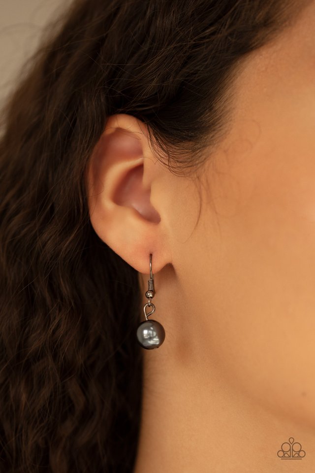 Grandiose Glimmer - Black - Paparazzi Necklace Image