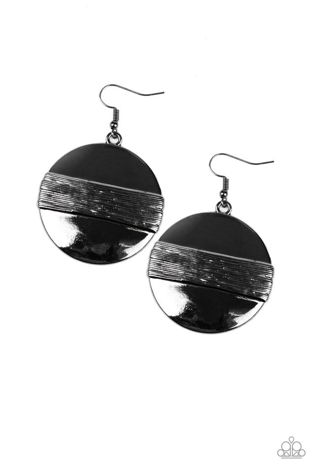 Ultra Uptown - Black - Paparazzi Earring Image
