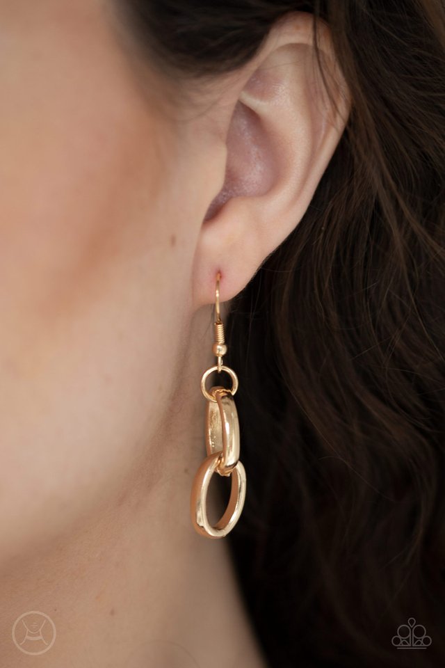 Urban Uplink - Gold - Paparazzi Necklace Image