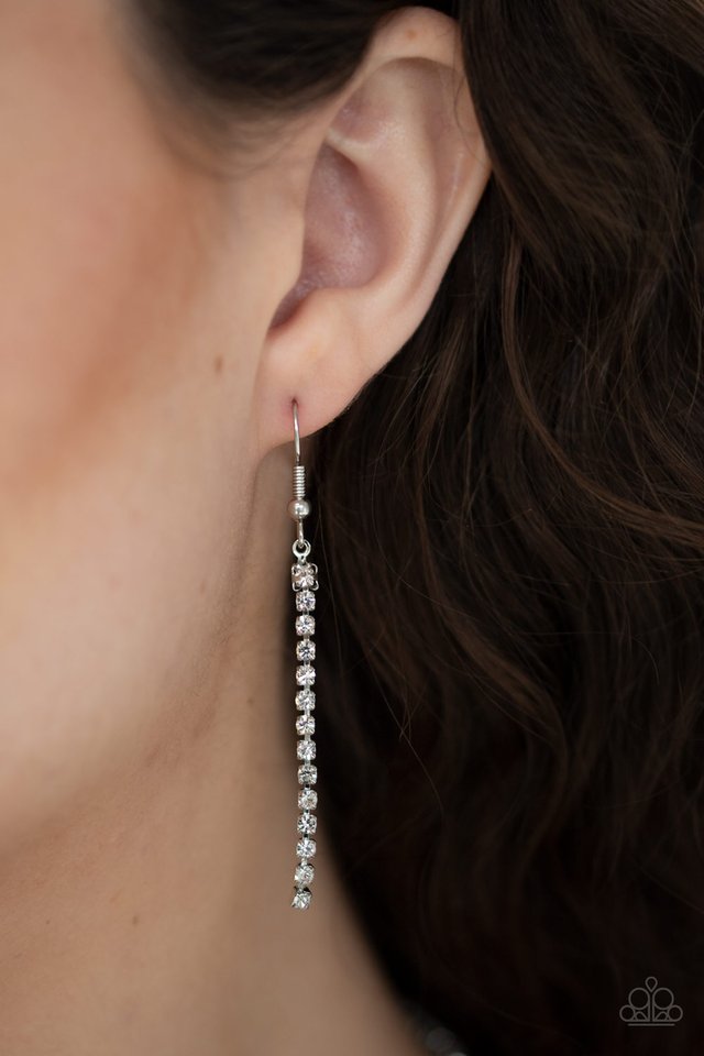 Knockout Knot - White - Paparazzi Necklace Image