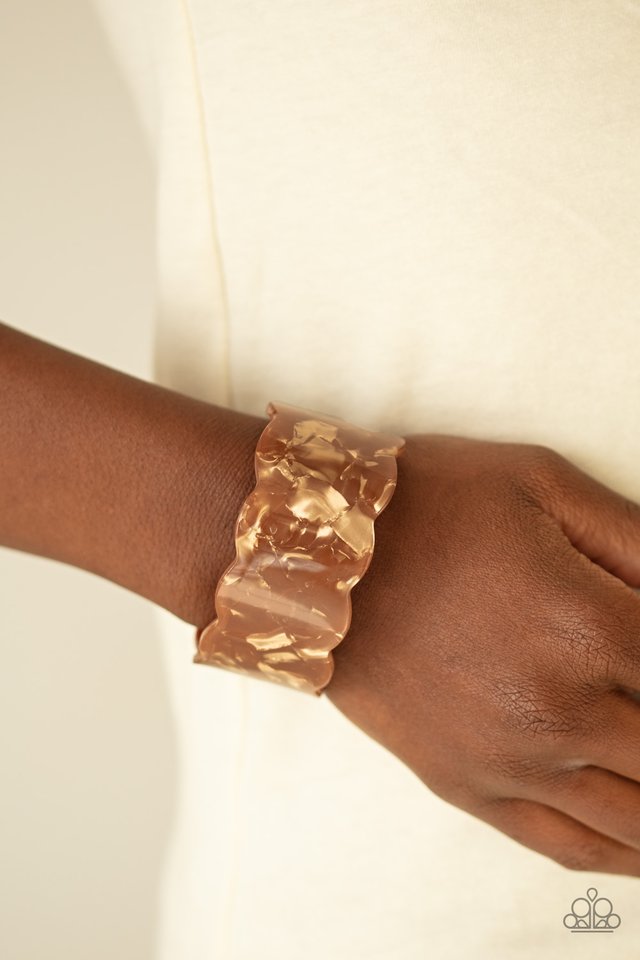 Retro Ruffle - Brown - Paparazzi Bracelet Image