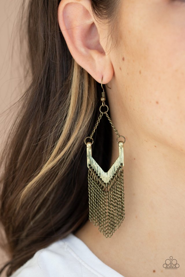 Unchained Fashion - Brass - Paparazzi Earring Image