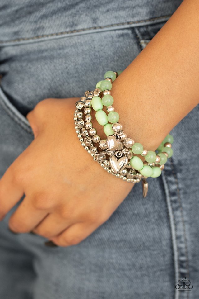 No CHARM Done - Green - Paparazzi Bracelet Image