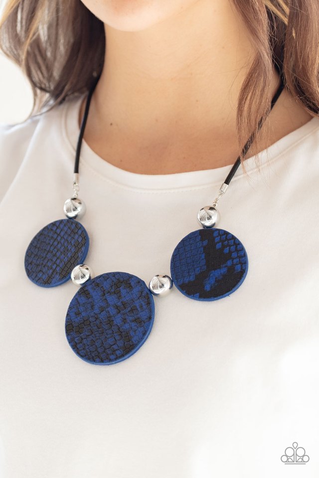 Viper Pit - Blue - Paparazzi Necklace Image