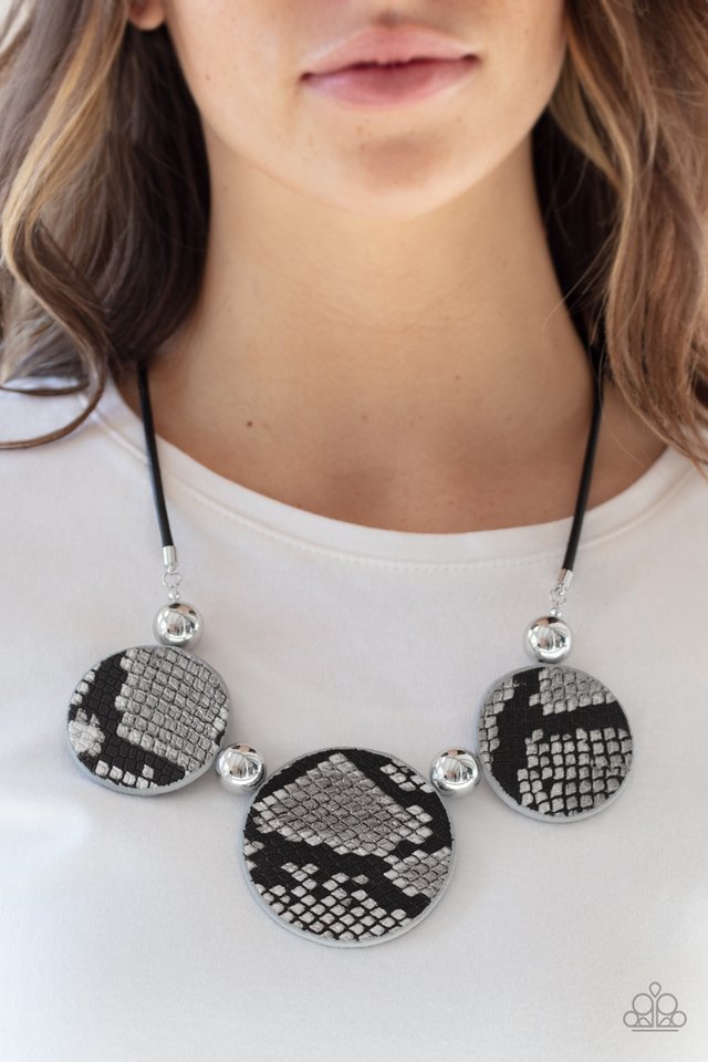 Viper Pit - Black - Paparazzi Necklace Image
